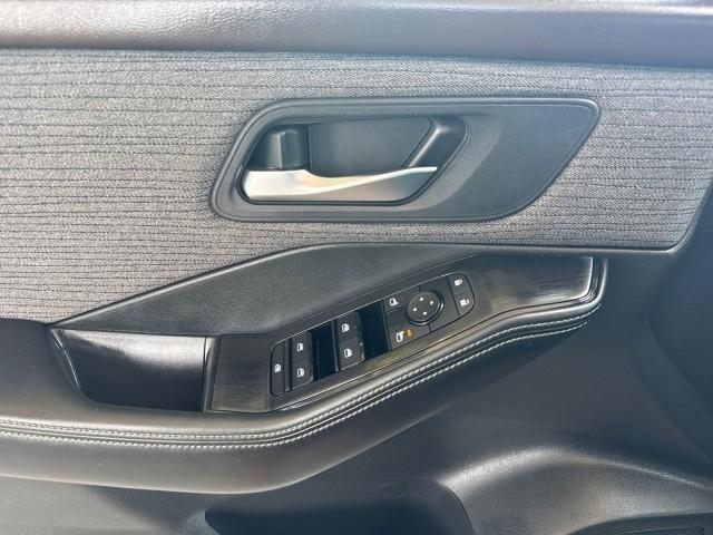 Nissan Rogue AWD SV 2023