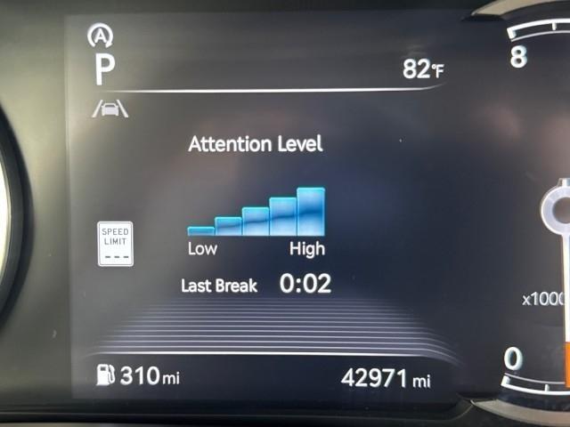 Genesis GV70 2.5T AWD 2025