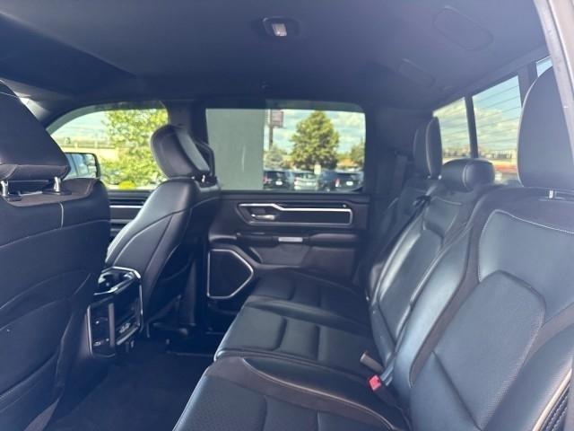 RAM 1500 Laramie 4x4 Crew Cab 5'7" Box 2022
