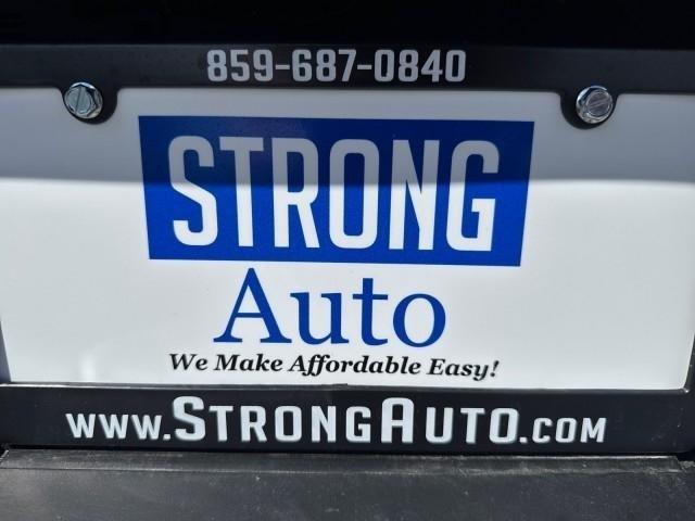 RAM 1500 Laramie 4x4 Crew Cab 5'7" Box 2022