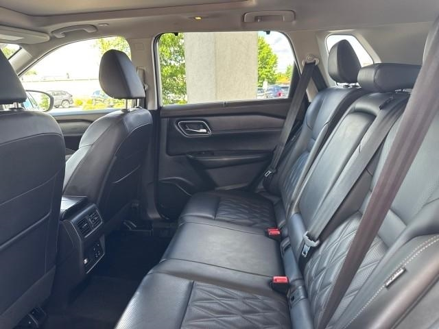Nissan Rogue AWD Platinum *Ltd Avail* 2023