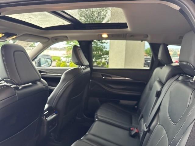 Infiniti QX60 LUXE AWD 2023