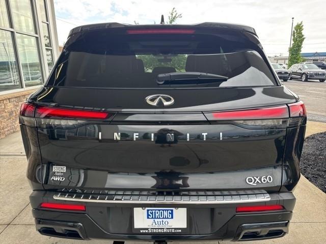 Infiniti QX60 LUXE AWD 2023