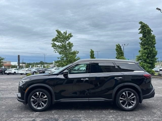 Infiniti QX60 LUXE AWD 2023