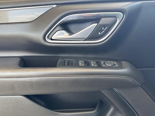 GMC Yukon XL 4WD 4dr AT4 2022