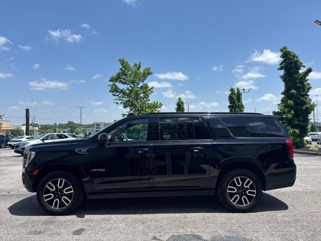 GMC Yukon XL 4WD 4dr AT4 2022