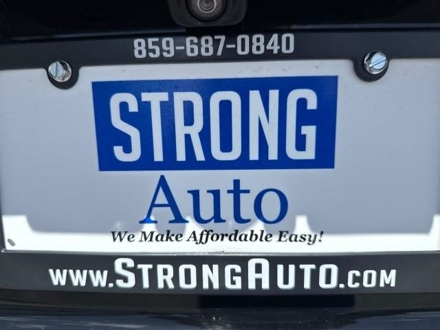 GMC Yukon XL 4WD 4dr AT4 2022
