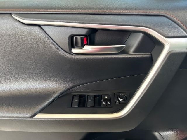 Toyota RAV4 TRD Off Road AWD (Natl) 2020