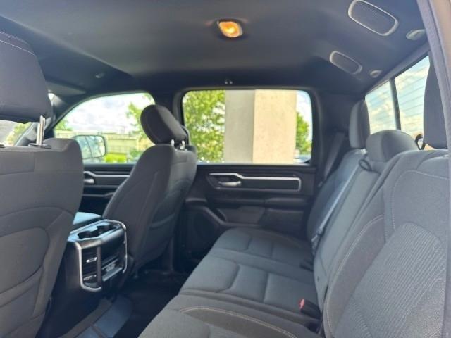 RAM 1500 Big Horn 4x4 Crew Cab 5'7" Box 2023