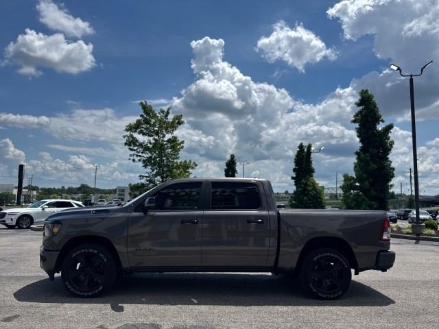 RAM 1500 Big Horn 4x4 Crew Cab 5'7" Box 2023