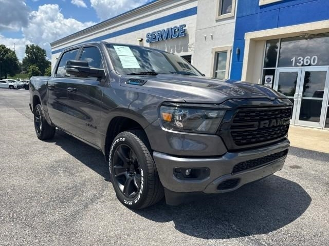 RAM 1500 Big Horn 4x4 Crew Cab 5'7" Box 2023