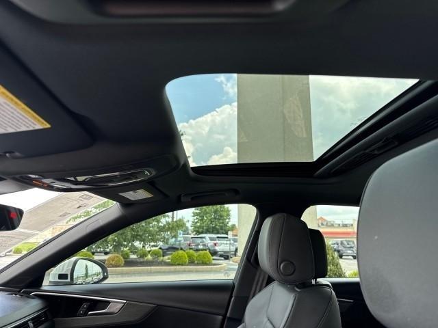 Audi A4 Sedan S line Premium Plus 45 TFSI quattro 2023