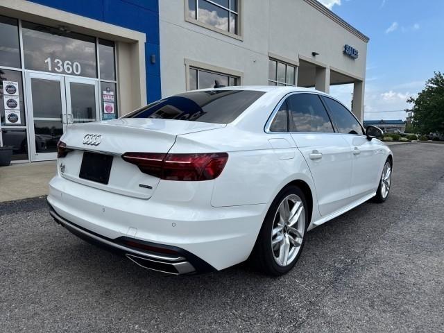 Audi A4 Sedan S line Premium Plus 45 TFSI quattro 2023