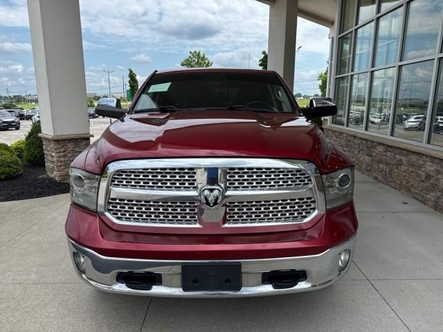 RAM 1500 4WD Crew Cab 140.5" Laramie 2013
