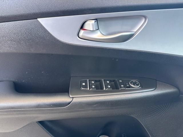 Kia Forte LXS IVT 2024