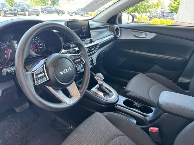 Kia Forte LXS IVT 2024