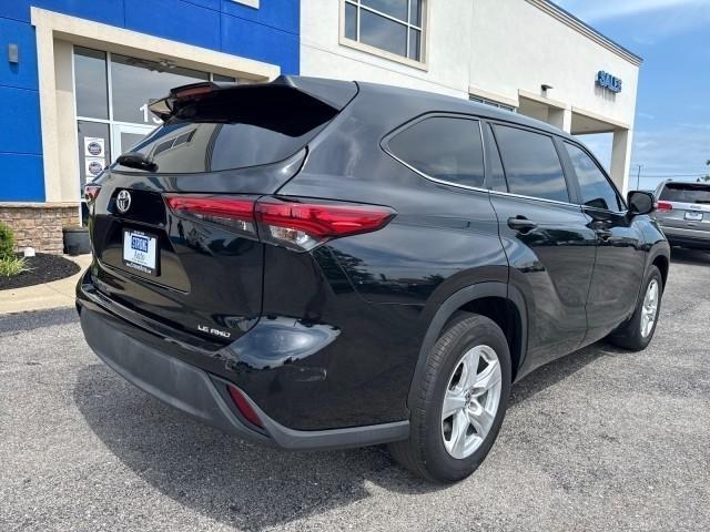 Toyota Highlander Platinum AWD (Natl) 2023