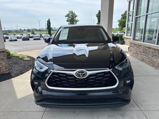 Toyota Highlander Platinum AWD (Natl) 2023
