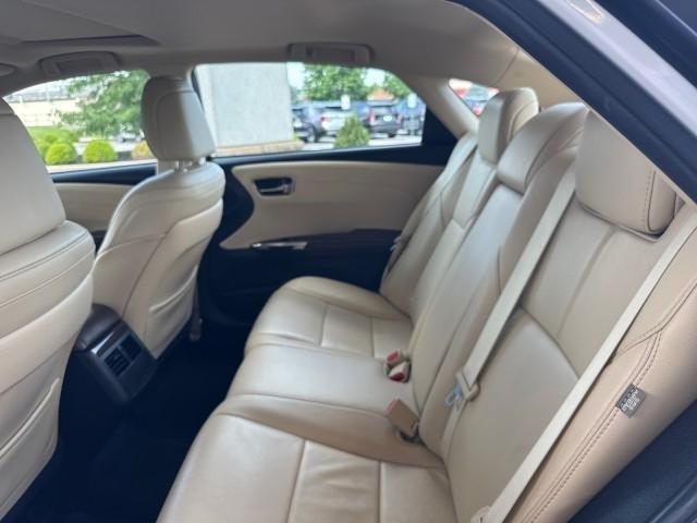 Toyota Avalon 4dr Sdn XLE Touring (Natl) 2015