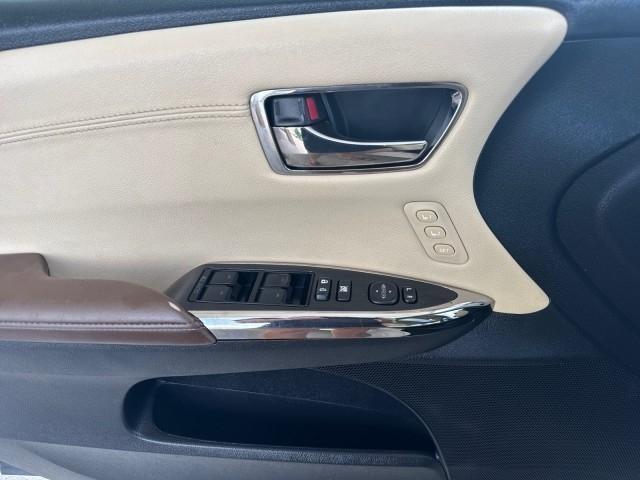 Toyota Avalon 4dr Sdn XLE Touring (Natl) 2015