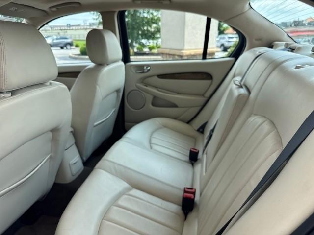 Jaguar X-Type 4dr Sdn 3.0L 2004