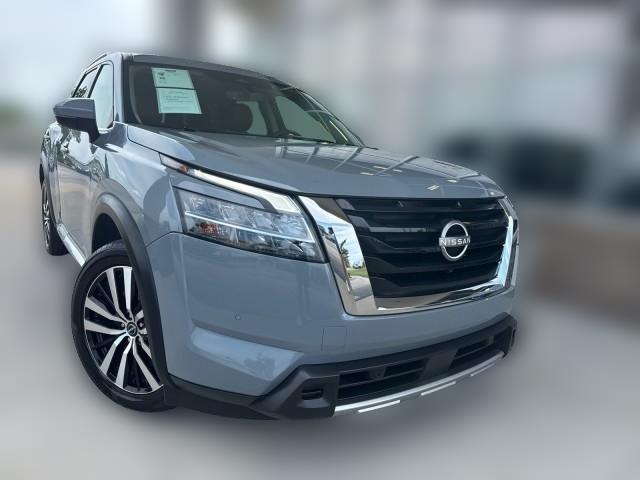 2023 Nissan Pathfinder Platinum 2WD