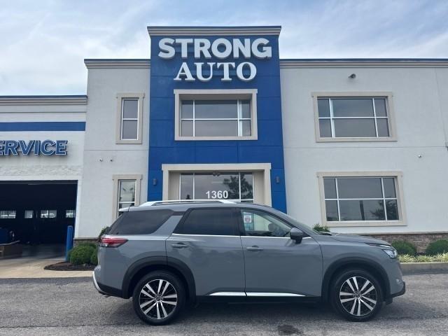 Nissan Pathfinder Platinum 2WD 2023