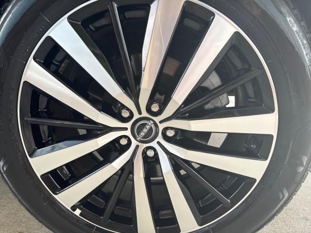 Nissan Pathfinder Platinum 2WD 2023