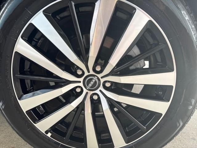Nissan Pathfinder Platinum 2WD 2023