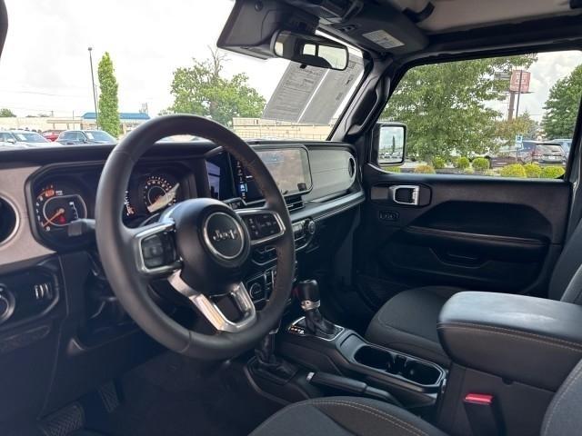 Jeep Wrangler Sahara 4 Door 4x4 2024