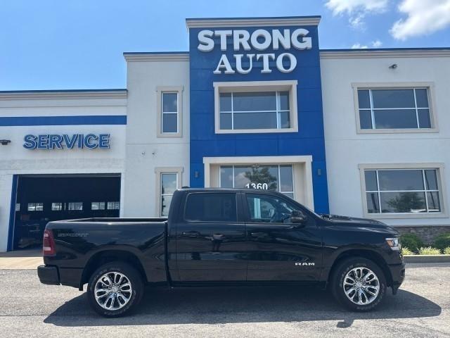 RAM 1500 Laramie 4x4 Crew Cab 5'7" Box 2023