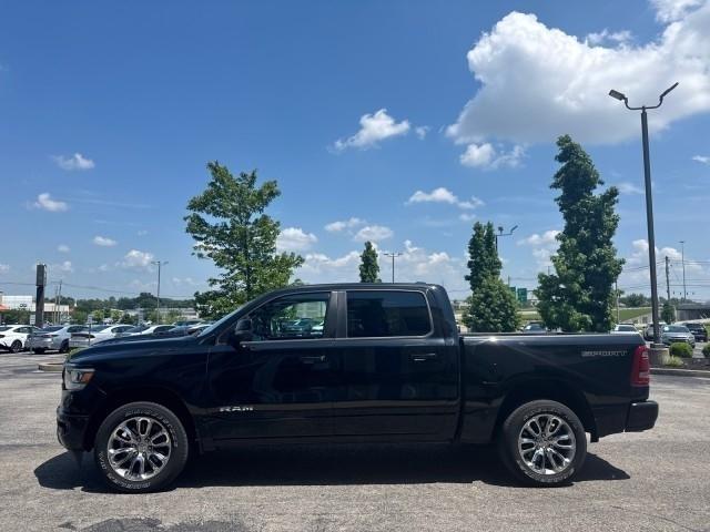 RAM 1500 Laramie 4x4 Crew Cab 5'7" Box 2023