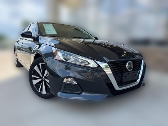 2022 Nissan Altima 2.5 SV Sedan