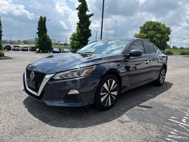 Nissan Altima 2.5 SV Sedan 2022