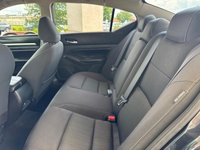Nissan Altima 2.5 SV Sedan 2022