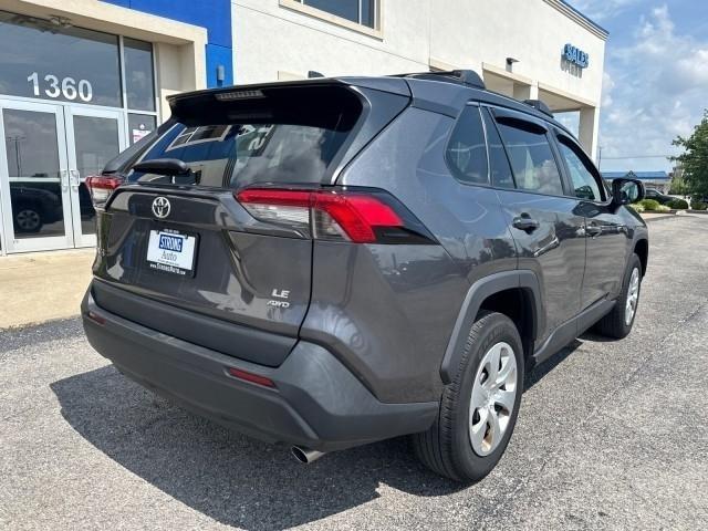 Toyota RAV4 LE AWD (Natl) 2021