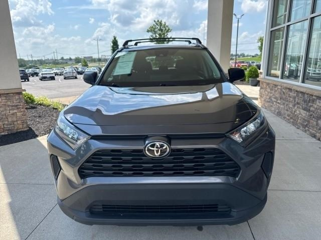 Toyota RAV4 LE AWD (Natl) 2021