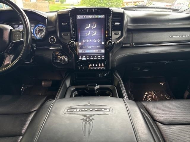 RAM 1500 Limited 4x4 Crew Cab 5'7" Box 2022