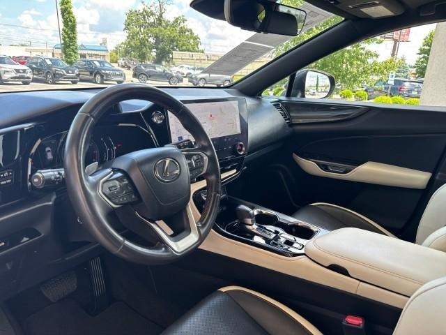 Lexus NX NX 250 Premium FWD 2023