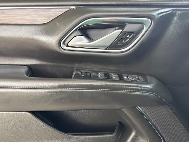 Chevrolet Suburban 4WD 4dr LT 2022