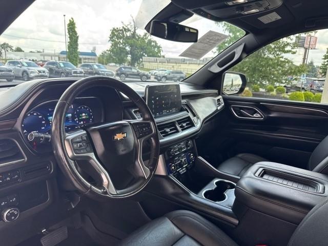 Chevrolet Suburban 4WD 4dr LT 2022