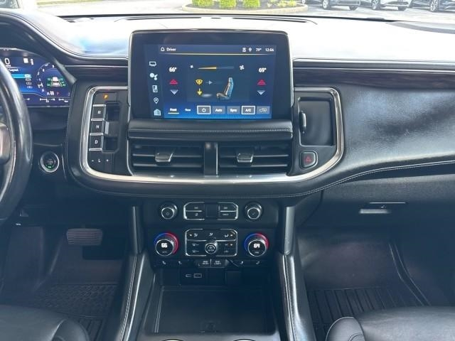 Chevrolet Suburban 4WD 4dr LT 2022