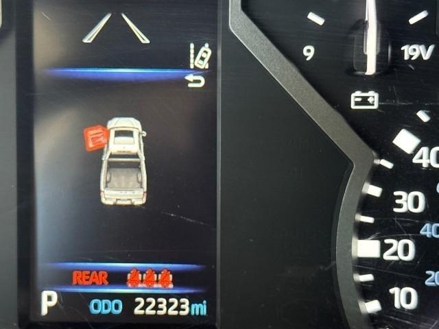 Toyota Tundra 4WD SR5 CrewMax 6.5' Bed (Natl) 2023