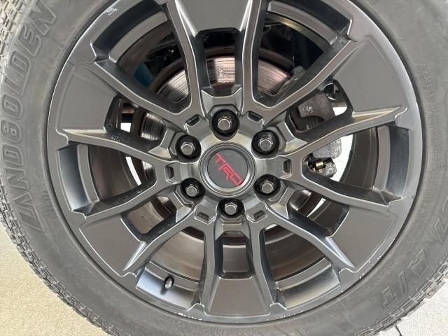 Toyota Tundra 4WD SR5 CrewMax 6.5' Bed (Natl) 2023