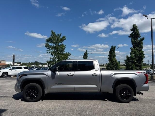 Toyota Tundra 4WD SR5 CrewMax 6.5' Bed (Natl) 2023