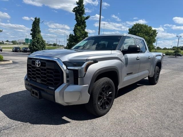 Toyota Tundra 4WD SR5 CrewMax 6.5' Bed (Natl) 2023