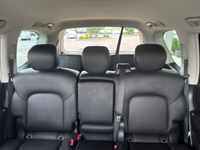 Nissan Armada 4x4 SV 2023