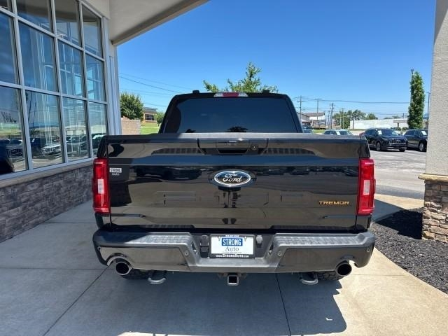 Ford F-150 King Ranch 4WD SuperCrew 5.5' Box 2023