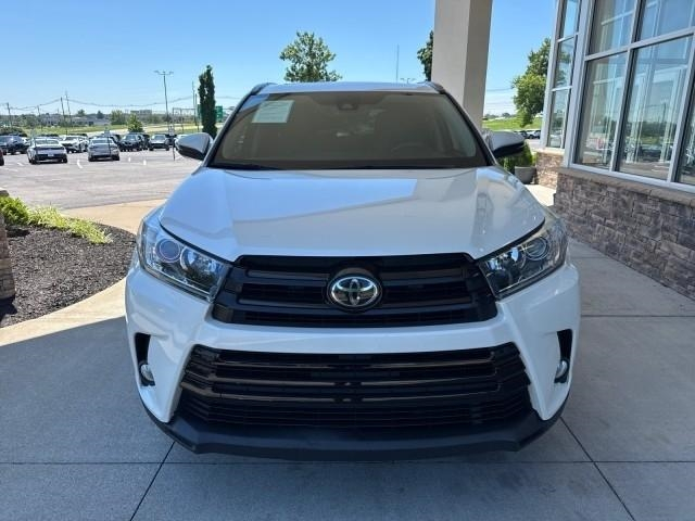 Toyota Highlander XLE V6 AWD (Natl) 2017