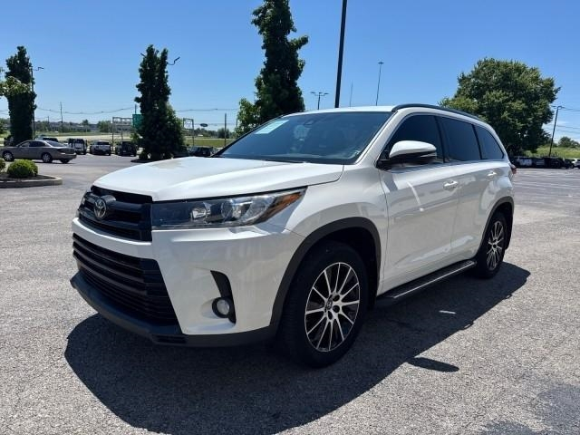 Toyota Highlander XLE V6 AWD (Natl) 2017